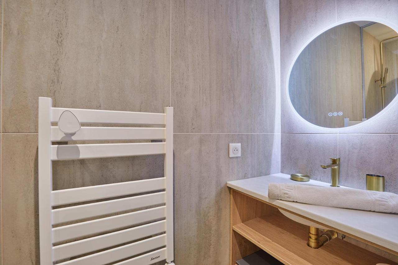 Residense Au Coeur De Paris By Studio Prestige Exterior photo